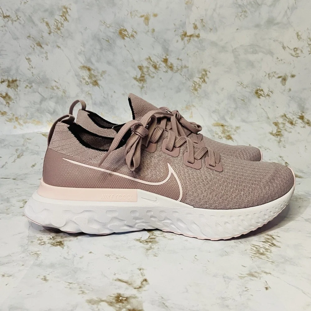 Nike React Infinity Run Flyknit Running Shoes NEW Pink Women's Size 12